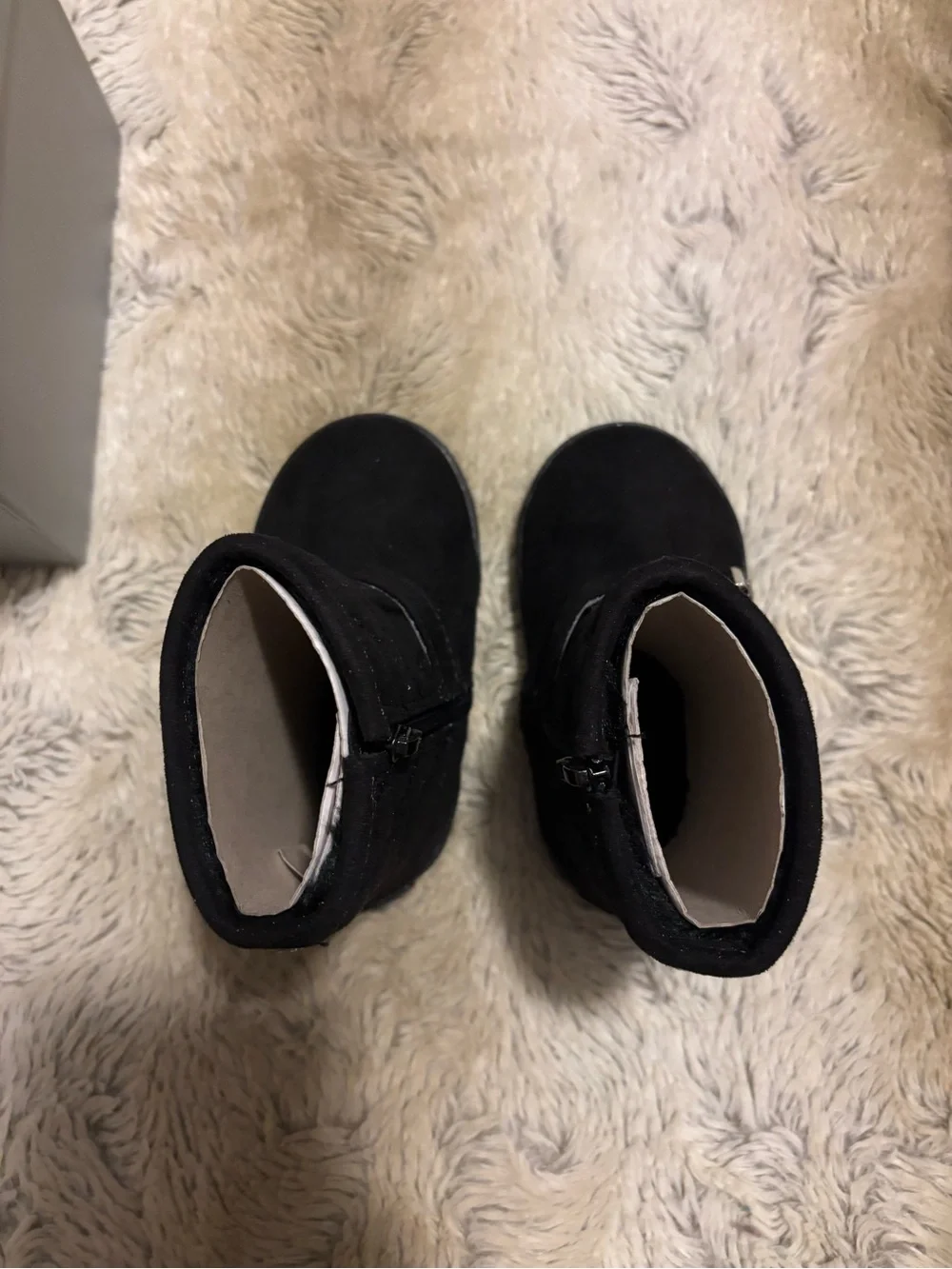Stuart Weitzman Baby Quil Booties - Size 4
